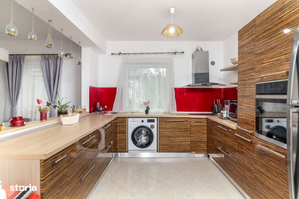 Inchiriere Duplex cu GARAJ, 3 dormitoare, living, 2 bai, str. Campului