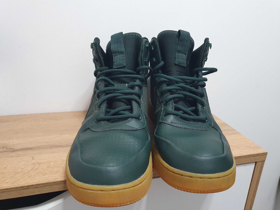 Маратонки Nike Court Borough Mid