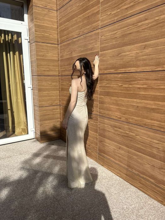 Бална рокля, блестяща, цвят "champagne gold"