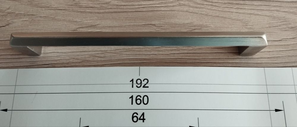 Метални дръжки за кухня, шкафове и др. 128 мм