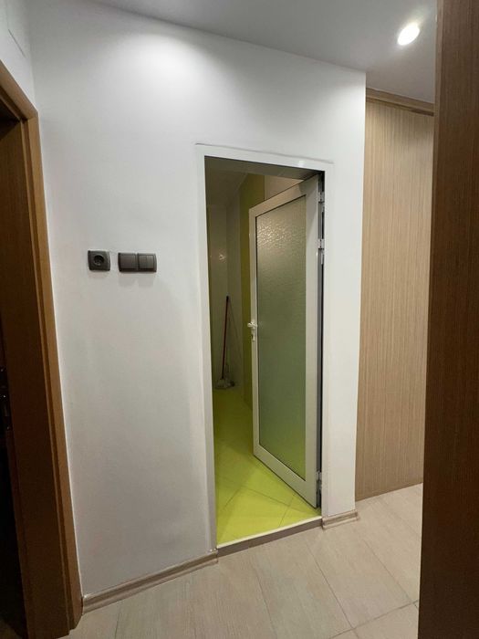 Дава се под наем Тристаен апартамент в София, Полигона - 64 кв.м за 599 € - Снимка #12