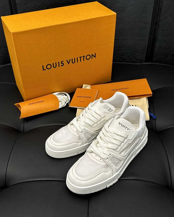 Adidasi Louis Vuitton Trainer premium