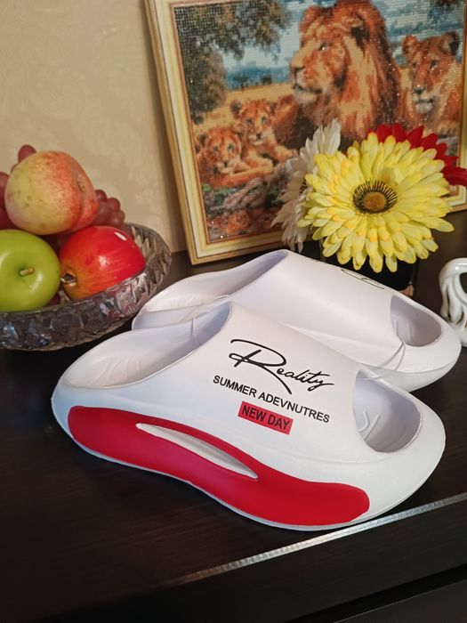 Летние шлепки женские