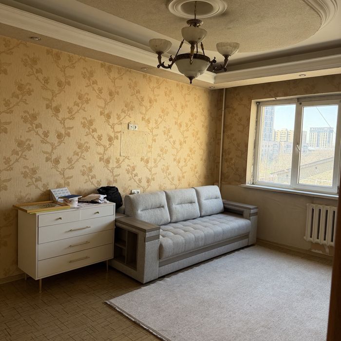 Продам квартиру.    2х коматный. планировка