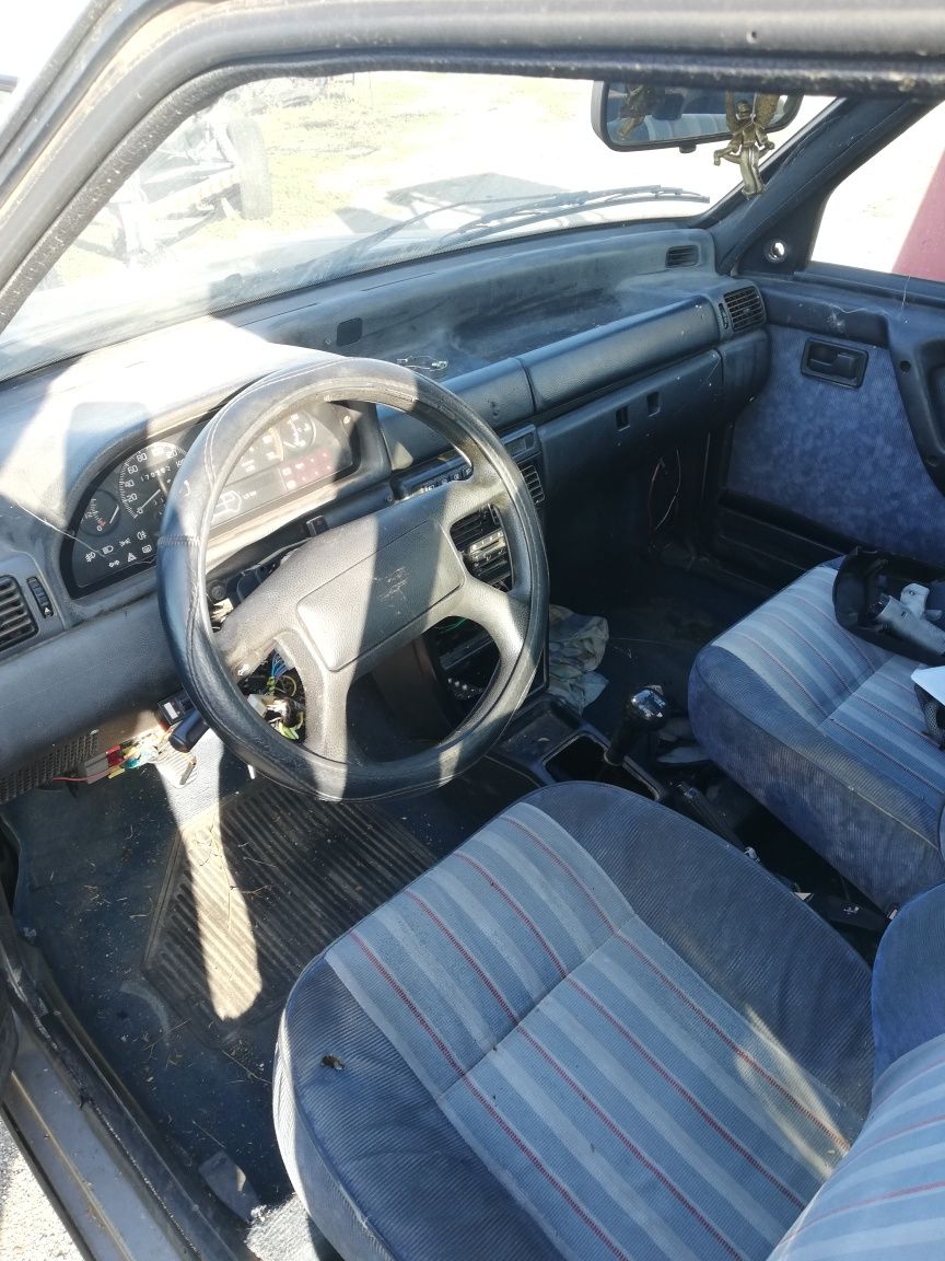 Фиат уно/Fiat uno 60 к.с на части с. Окоп • OLX.bg