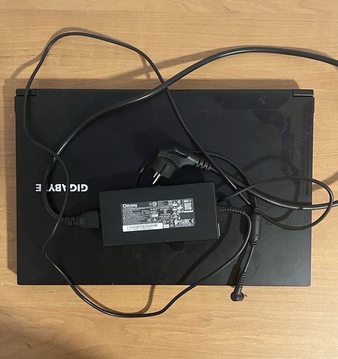 Vand laptop GIGABYTE G5 KF