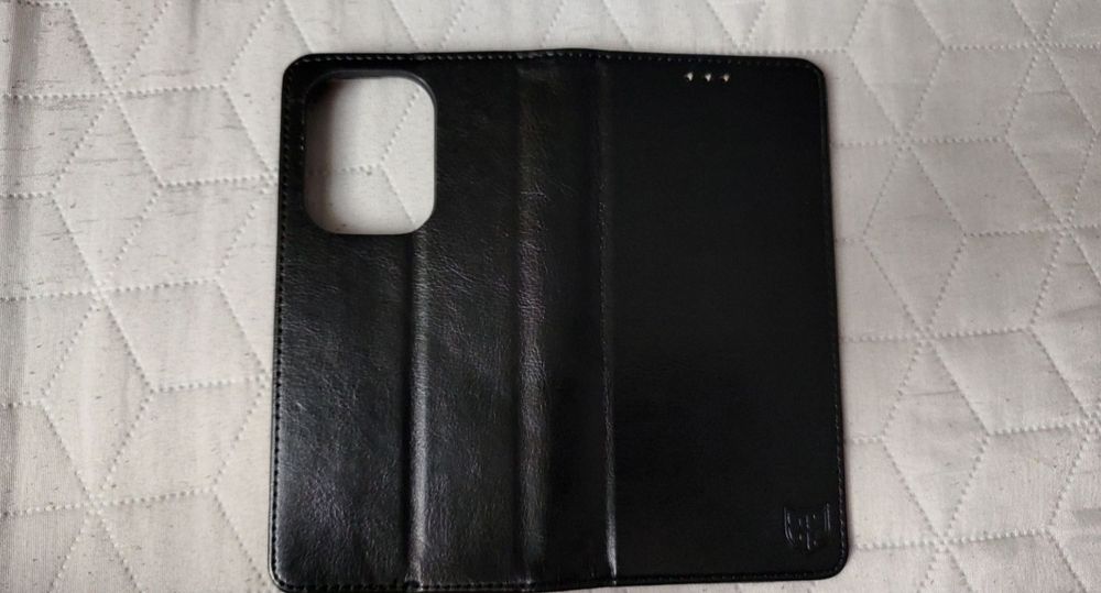 Протектор и кейс за Xiaomi Poco M6 5g