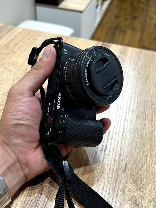 Камера Sony ZV-E10