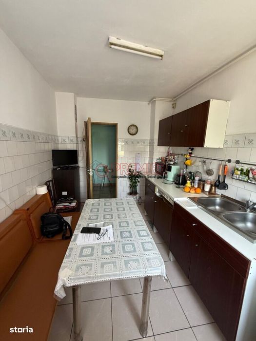 Apartament 4 camere - Sos. Berceni - Ion Iriceanu - Metrou Aparatorii