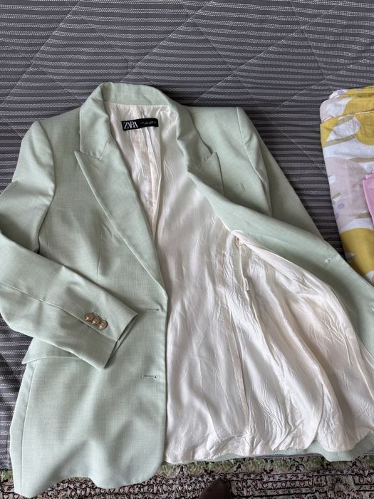 Брючный костюм Zara