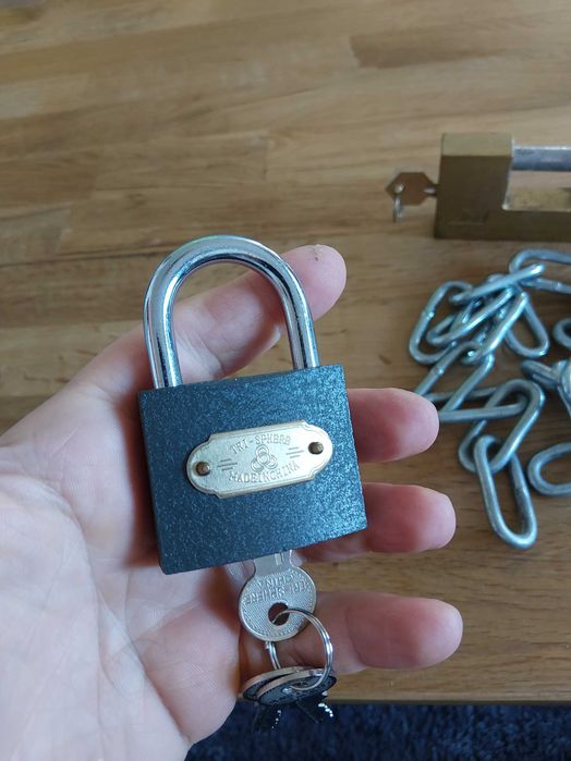 Катинари с верига