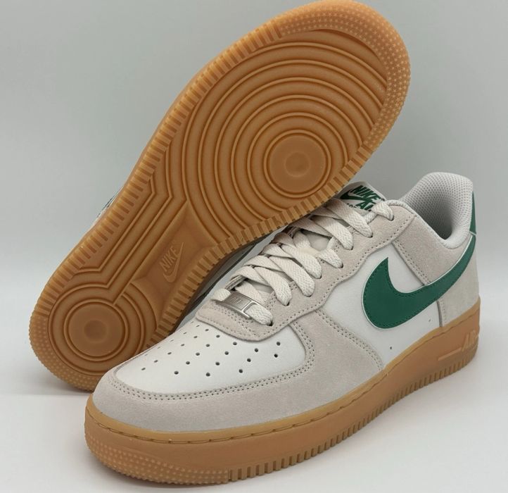 Nike Air Force 1 Low 07 LV8