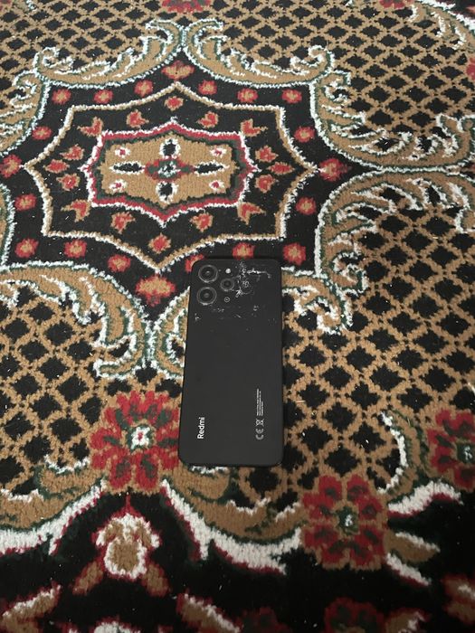 Телефон Redmi 12