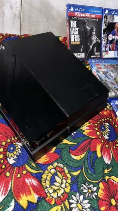 play station 4