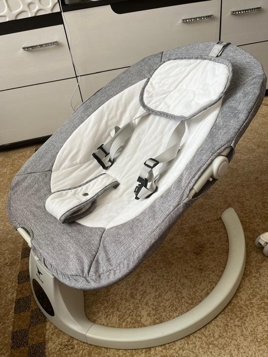 Продам детский шезлонг