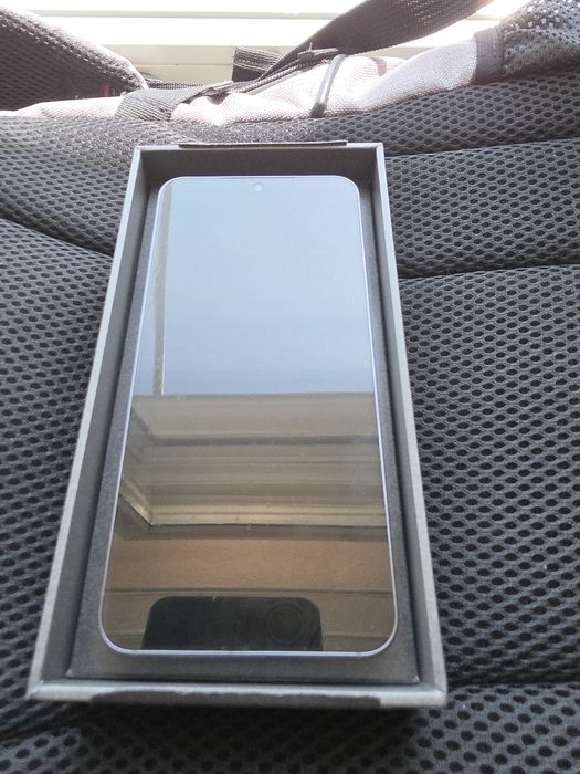 Samsung Galaxy S25, с гаранция