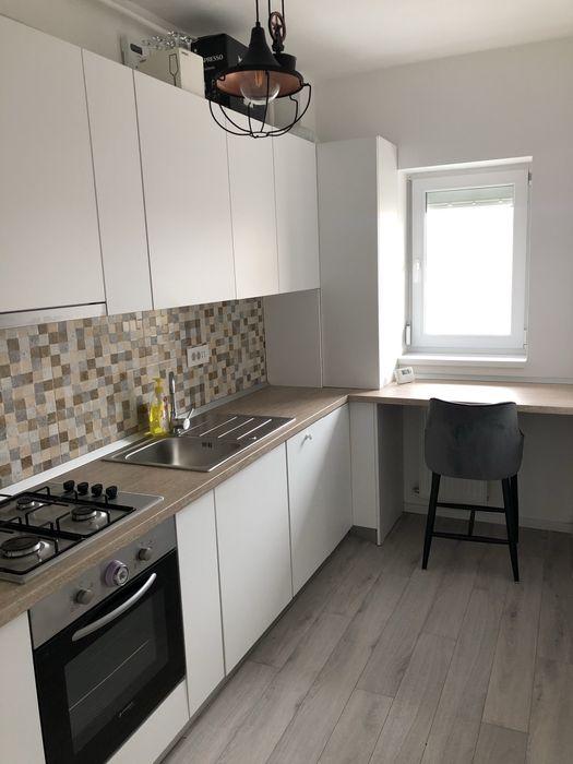 Inchiriez apartament  cu 2 camere in cartierul Luceafarul
