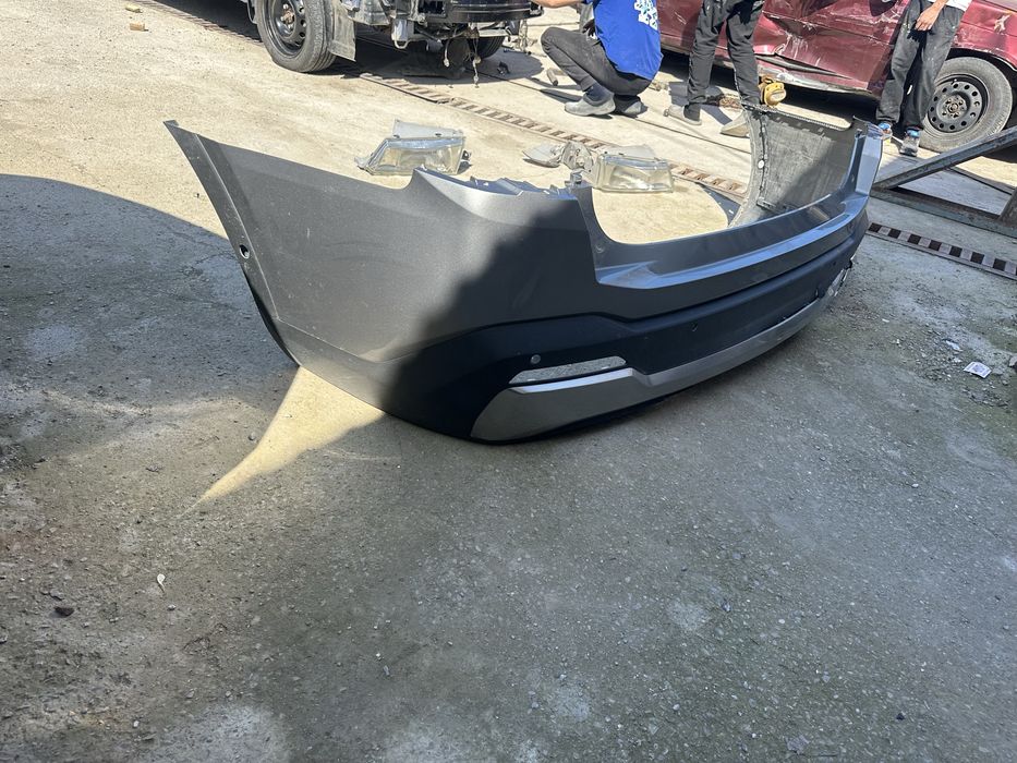 Бампер задний Киа Соренто