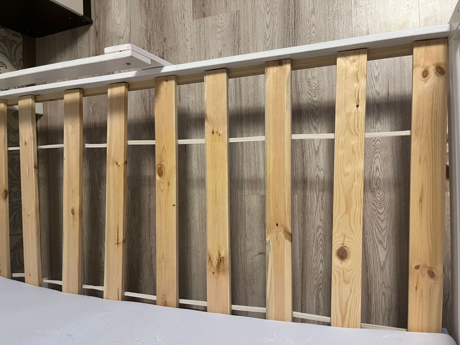 Продам детскую кроватку