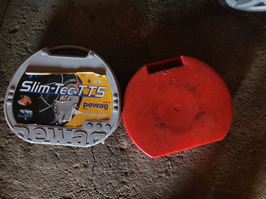 Вериги за автомобилни  гуми