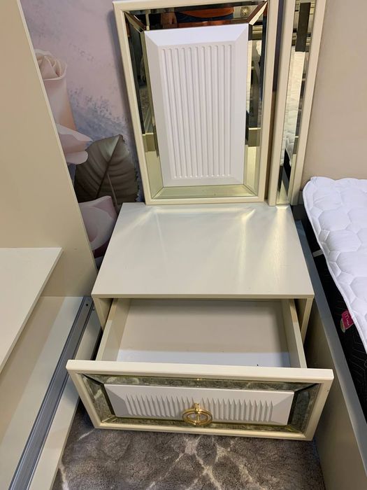 Naqt oluvchilar bosa tel qlillar mebel yangi ishlatilmagan sotishdan m