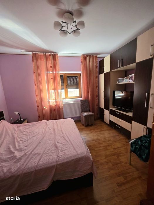 De vanzare casa in Roman, suprafata Teren 300 mp