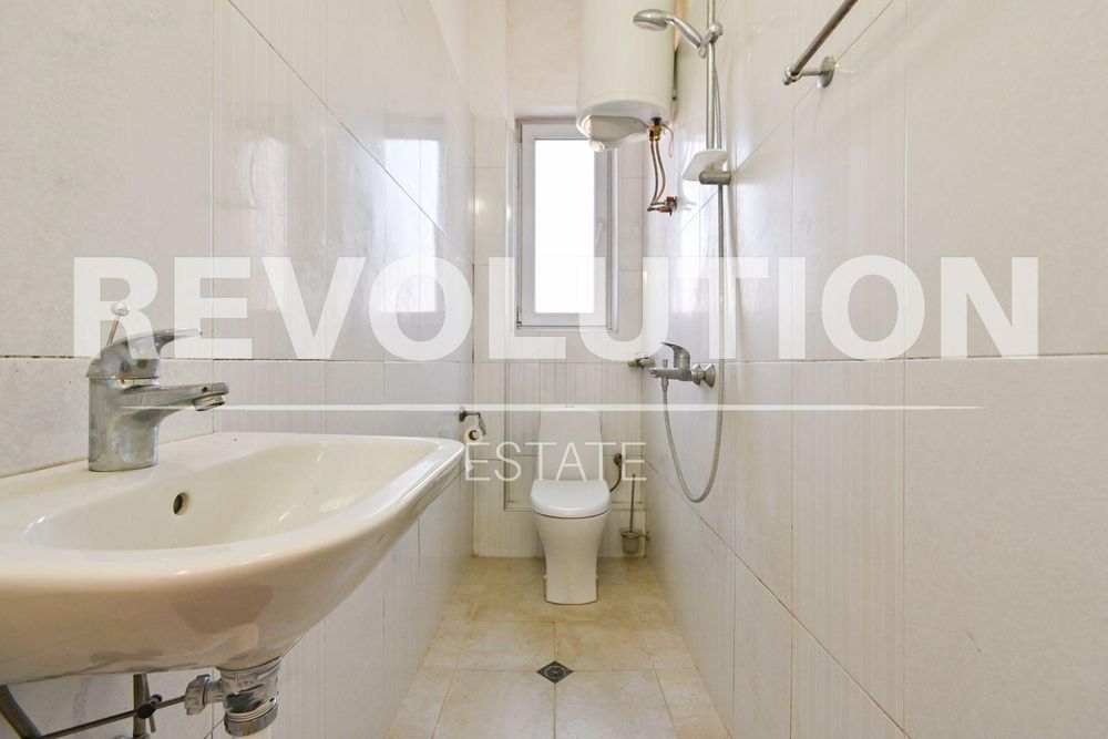 Дава се под наем Четиристаен апартамент в София, Център - 100 кв.м за 750 € - Снимка #10