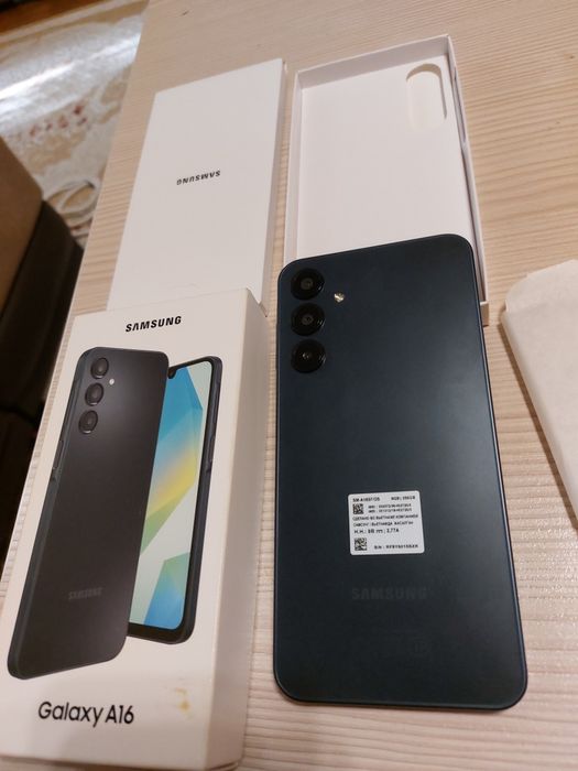 Продам Samsung  новый