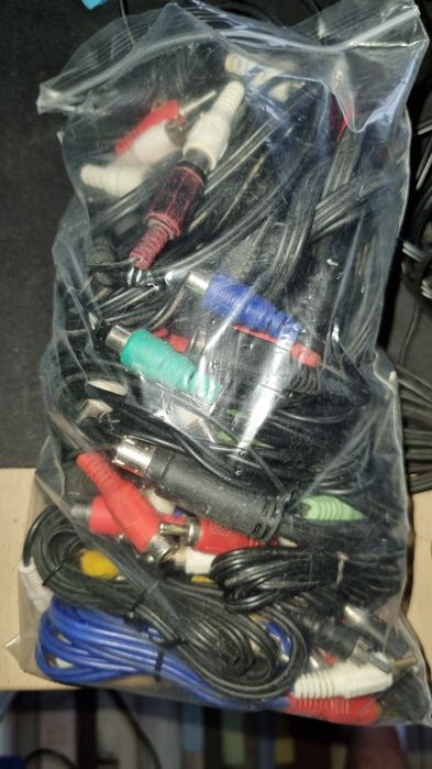 Cablu Audio video HDMI playstation 2 ps3 si altele rca jack boxe etc