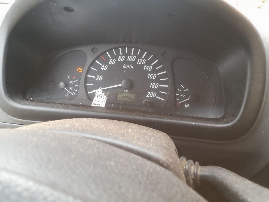 Vând Opel Agila motor 973