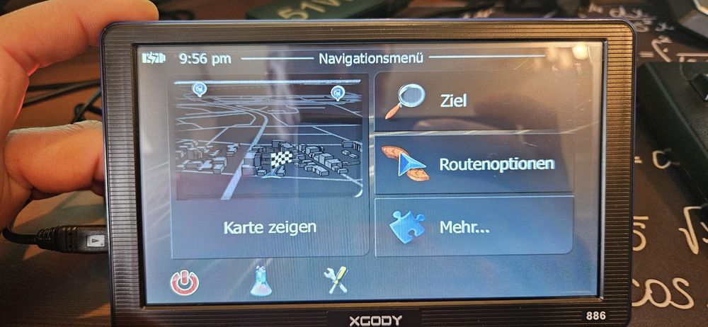 GPS XGODY 886, mare, 7 inch, nou