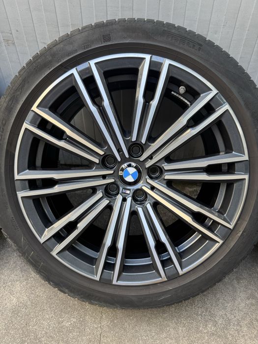 Jante 18 originale Bmw G20 vara 225/45R18 si 255/40R18