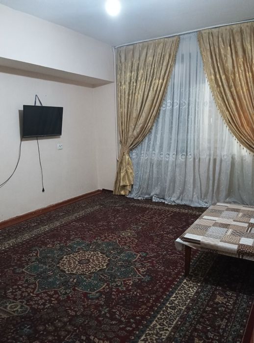 Srochna 2 xonali uy sotiladi