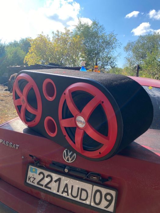 продам сабвуфер!