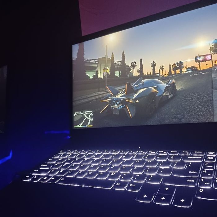 Rtx3060! HP VICTUS-16