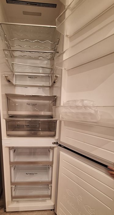 Холодильник LG...