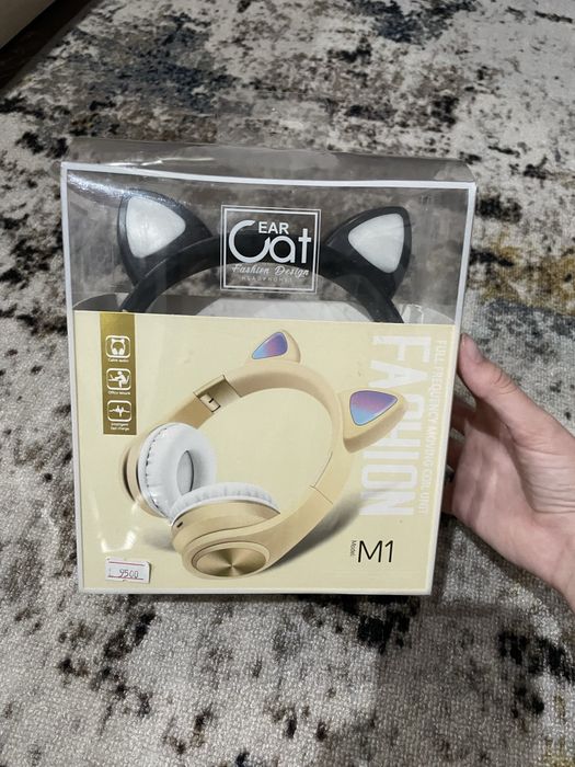 наушники с кошачьими ушками