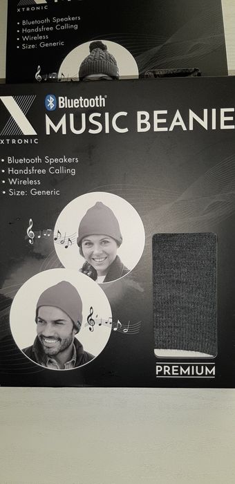 Музикална Bluetooth шапка Beanie шапка с микрофон и стерео слушалки
