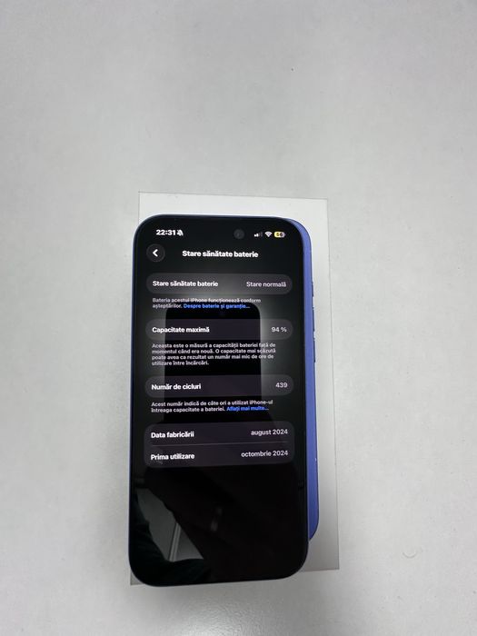 Vand iphone 16 de 128 impecabil