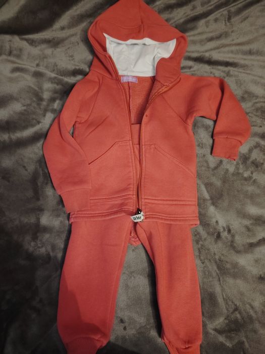 Костюм спортивный