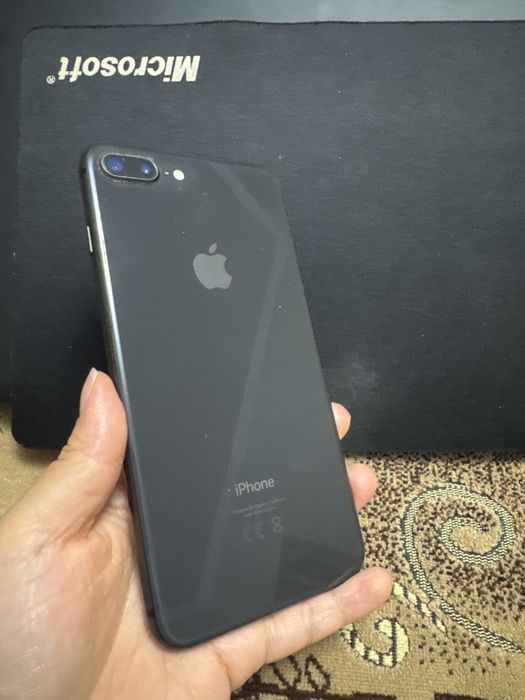 Iphone 8 plus 64 GB
