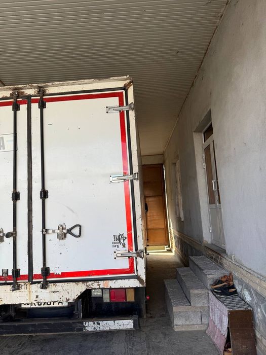 Isuzu 5 tonnali standard kuzuf sotiladi