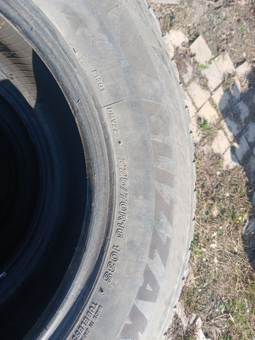 Продам шины на автомобиль