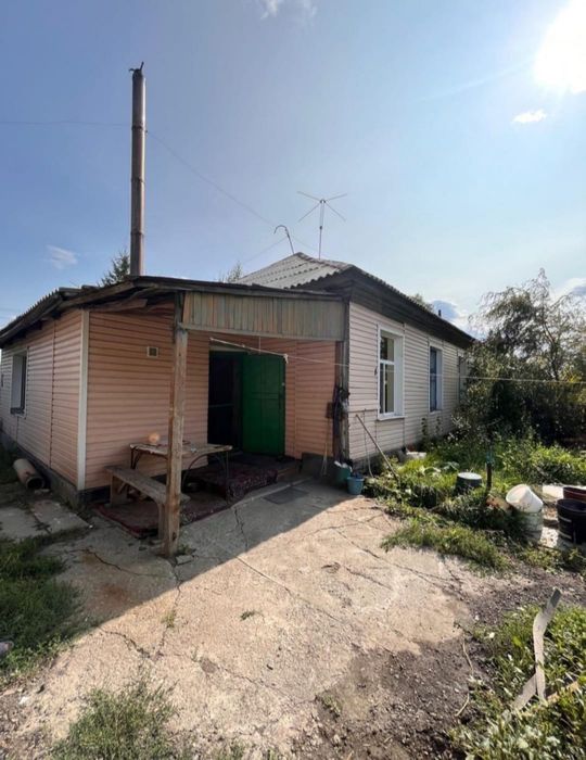 Продам дом на Мирном