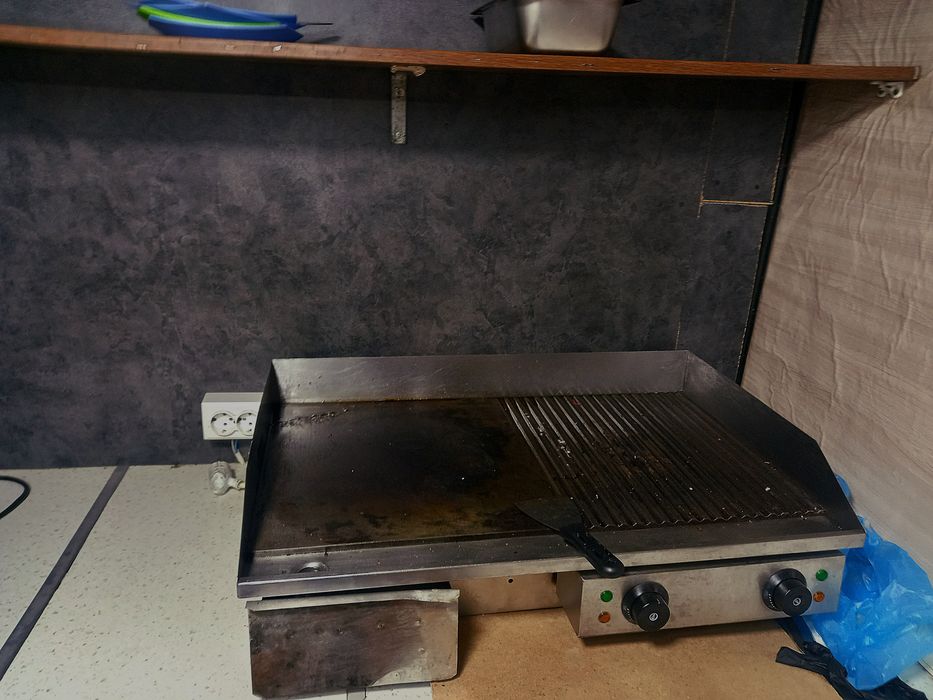 Futtrak arendaga beriladi oyga 300 $