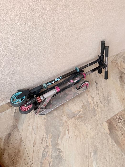Vând 2 trotinete 80 lei