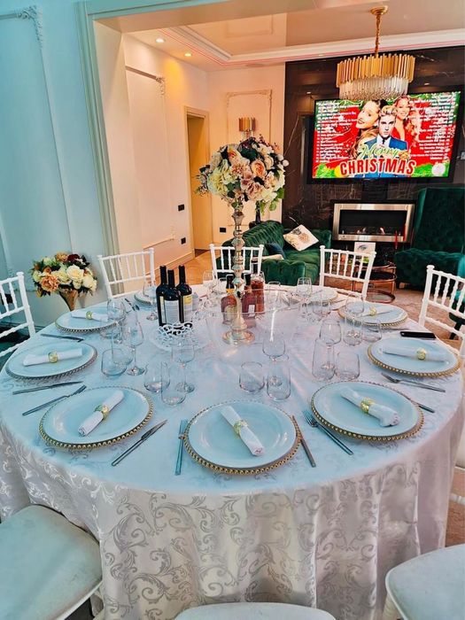 Logistică evenimente – mese, scaune, veselă, corturi (30–130 pers.)