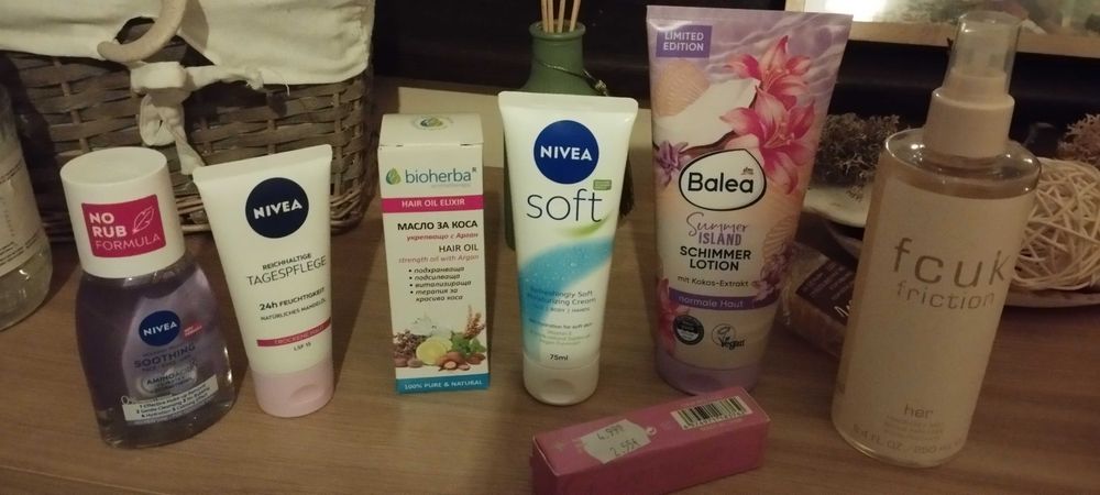 Лот козметика нова