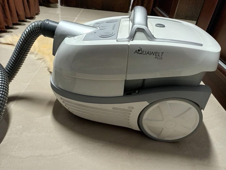 Aspirator cu spalare Zelmer NOU
