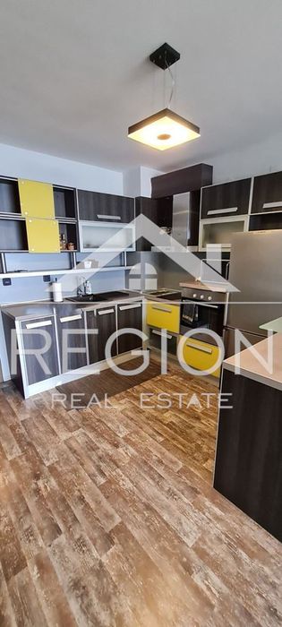 Дава се под наем Двустаен апартамент в Варна, м-т Траката - 65 кв.м за 484.5 € - Снимка #2